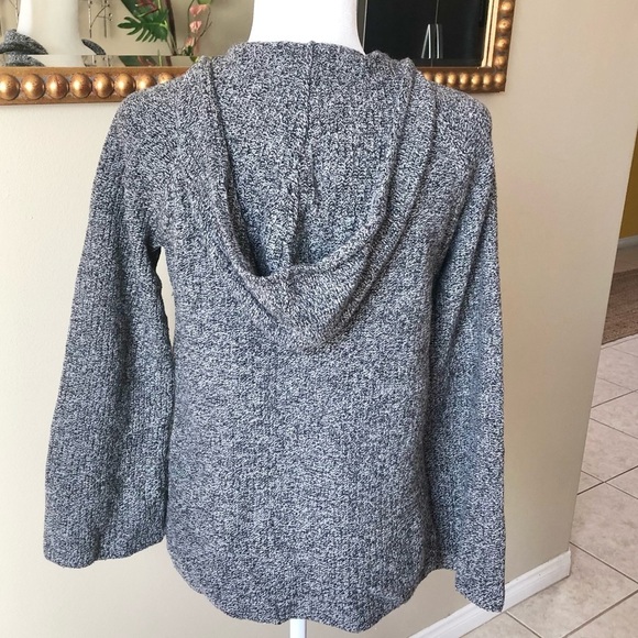 GAP Bell Sleeve Hoodie Tunic Extra Fine Merino Wool Blend Knit Sweater Small - Picture 4 of 7